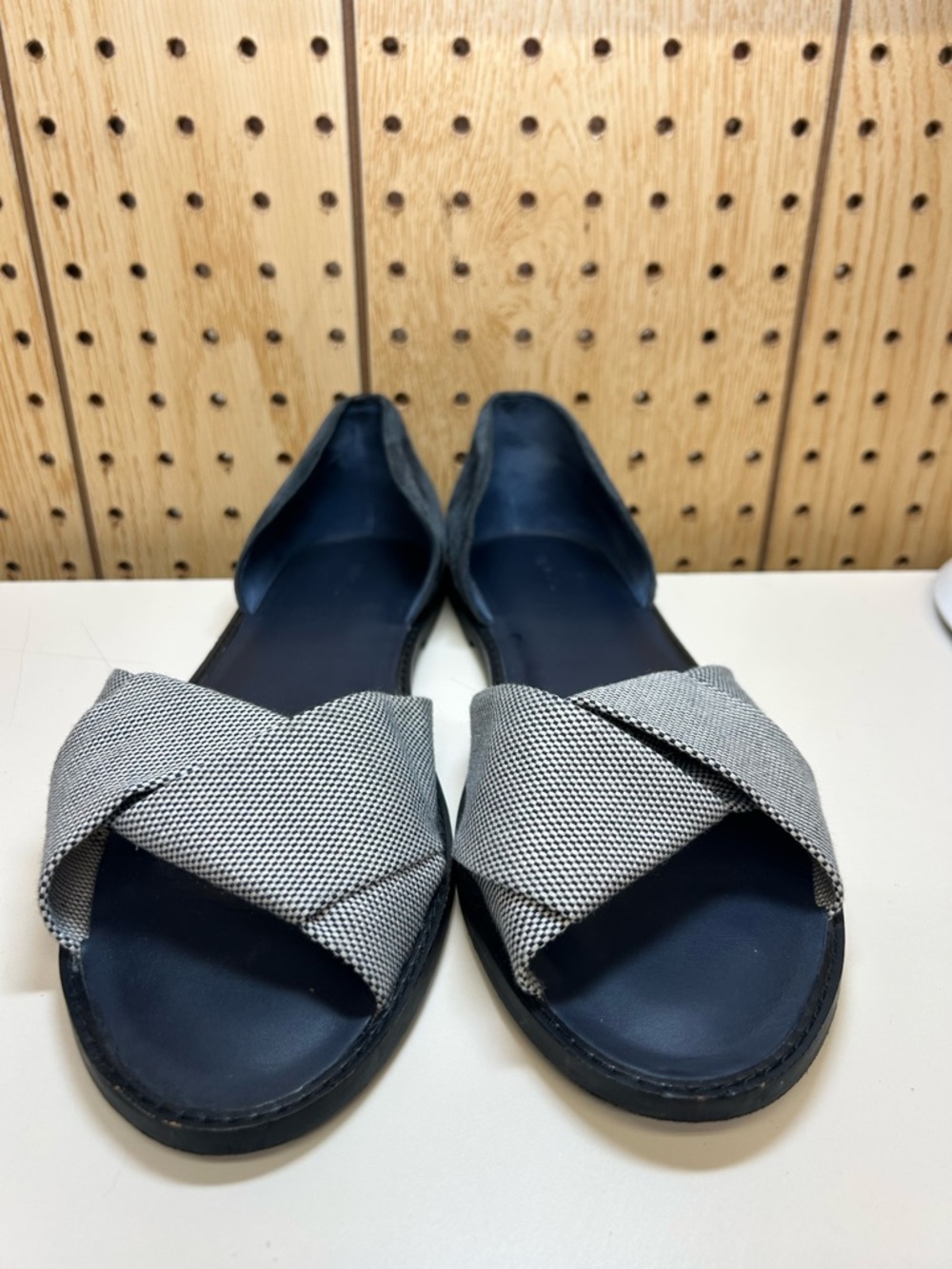 Vince Navy Footbed Sandals with Light Gray Crossed Fabric Straps